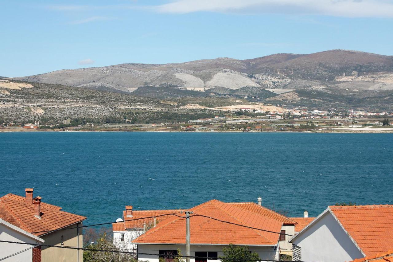 Apartments By The Sea Mastrinka, Ciovo - 4836 Трогир Экстерьер фото